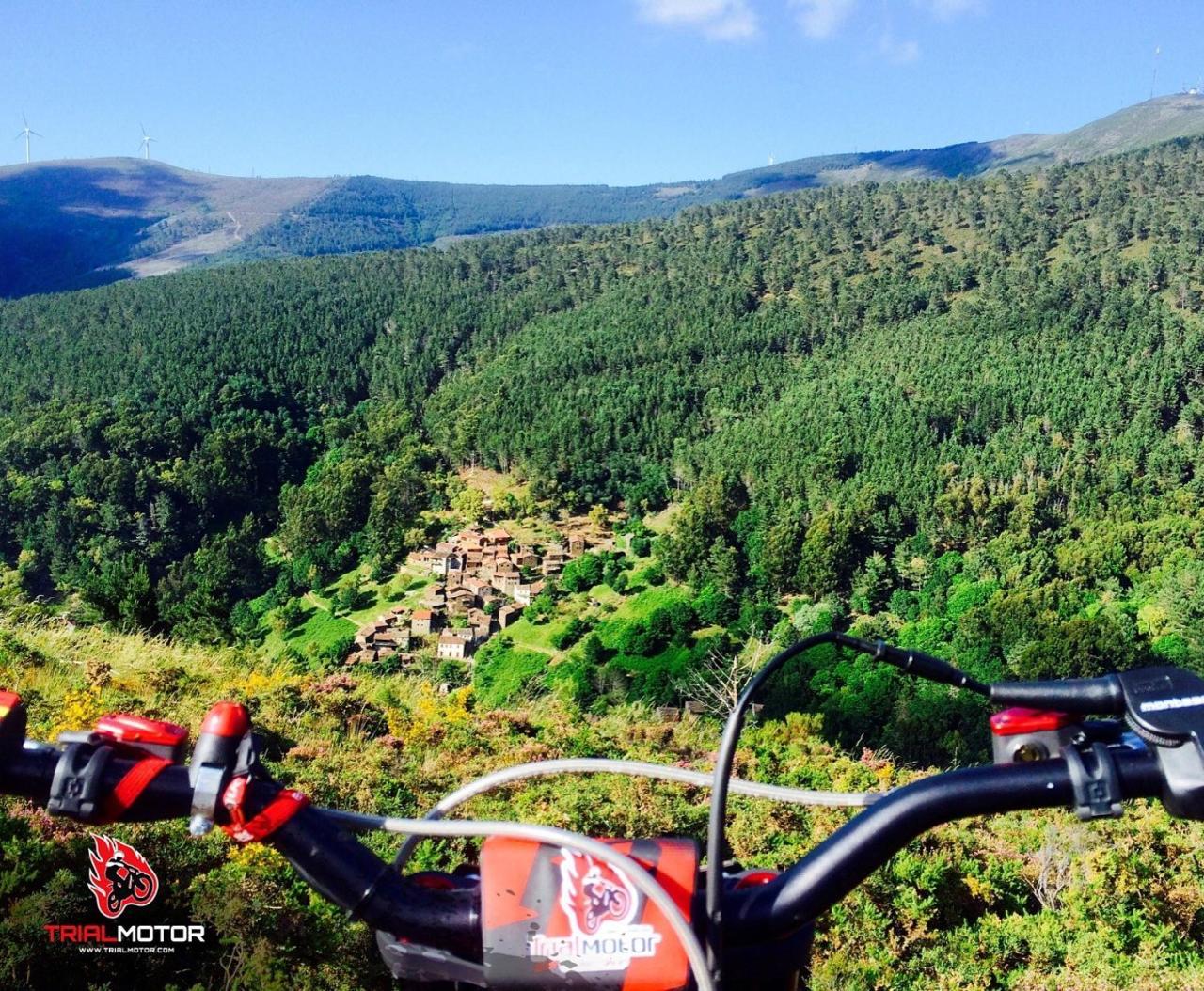 Quintal De Alem Do Ribeiro-Turismo Rural Lousã Esterno foto